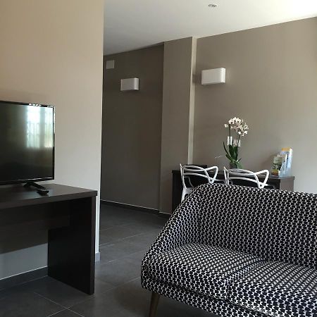 Le Brin D'Olivier Lejlighedshotel Bourg-Saint-Andéol Eksteriør billede